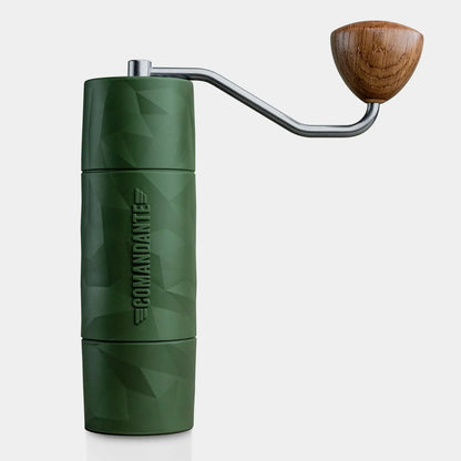 Comandante Kaffeemühle X25 Trailmaster Forest, Freisteller